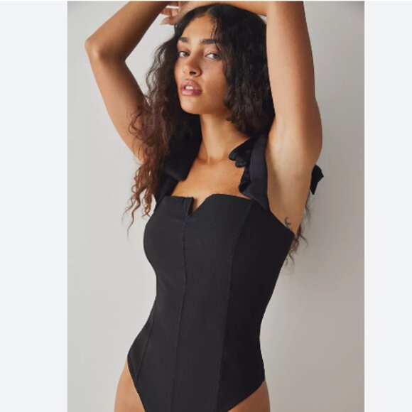 new Free People Lola Bodysuit Black 254 2M1 - Picture 1 of 10
